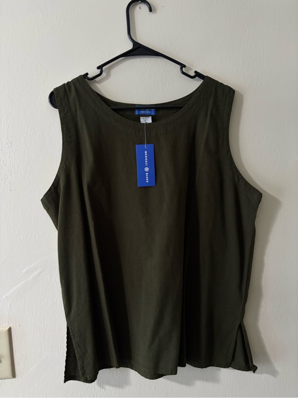 Mexicali Blues Olive Green Sleeveless Linen-Blend Top